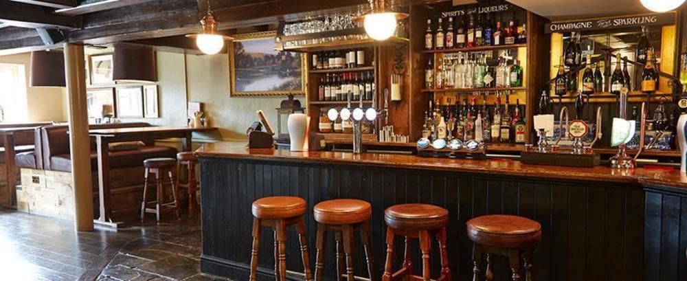 The Coleshill By Greene King Inns מראה חיצוני תמונה